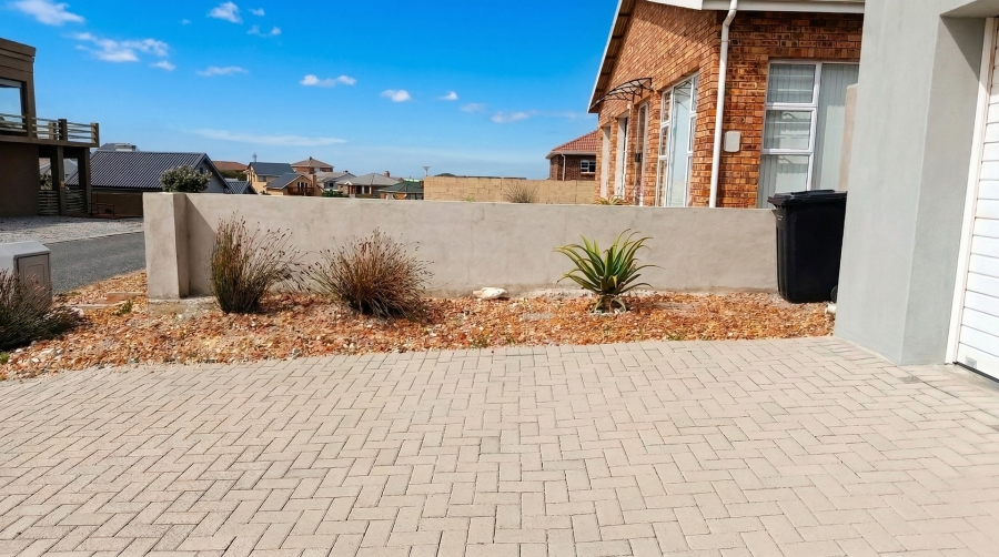 4 Bedroom Property for Sale in Oceanview Heights Western Cape